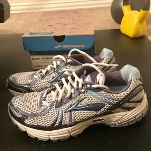 brooks adrenaline asr 12 womens brown